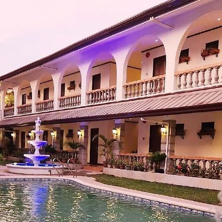 Solano Hotel & Resort At Casa Ysabel لِبا المظهر الخارجي الصورة